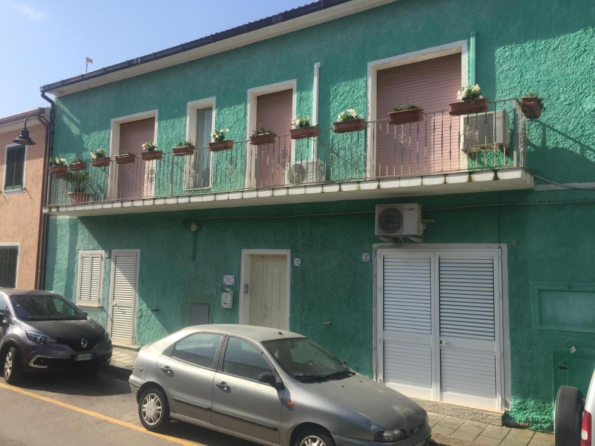 Case Del Mar Nel Centro Storico Santa Teresa Gallura Bagian luar foto